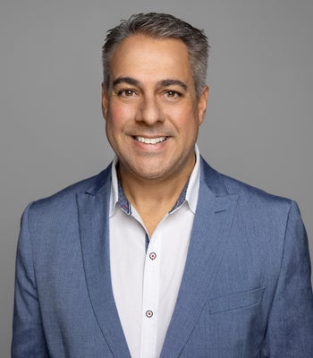 Portrait of Azad Chandler, CREW Co - Founder.